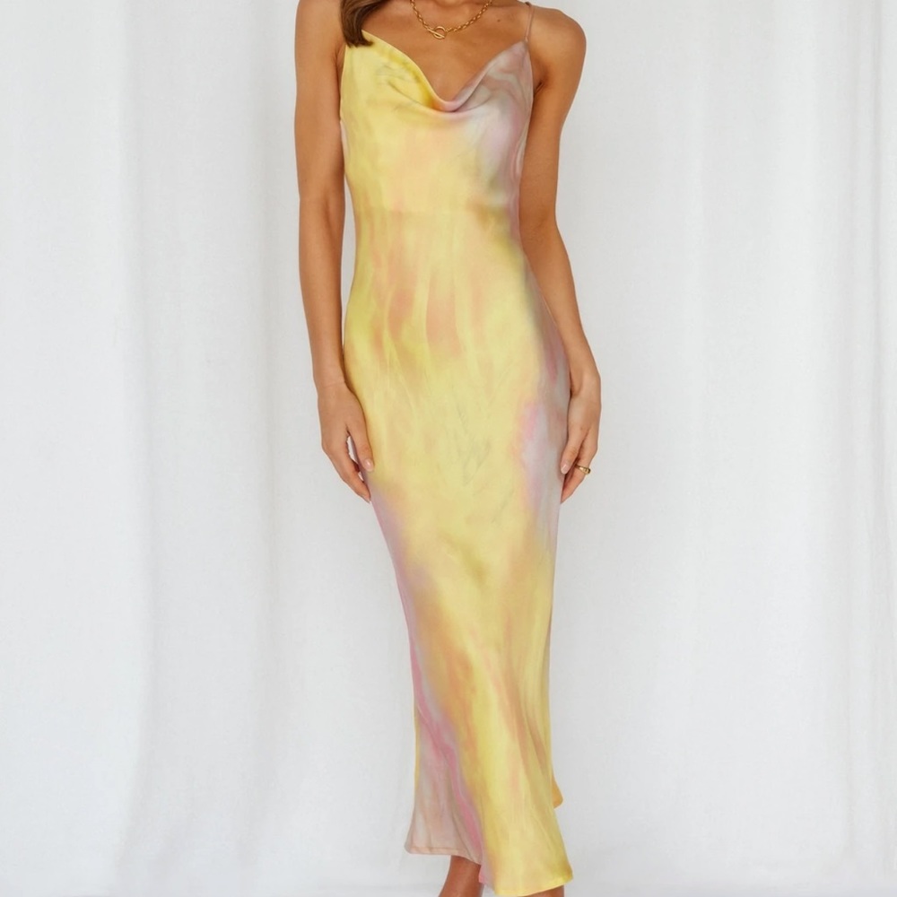Hello Molly Mirror Mirror on the Wall yellow dress worn once